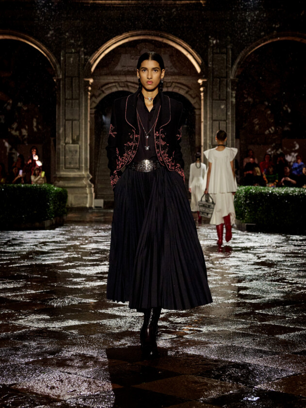 Christian Dior Cruise 2024 desfile Christian Dior Cruise 2024