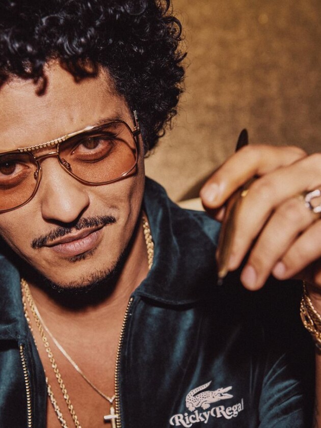 Bruno Mars lança coleção com a Lacoste