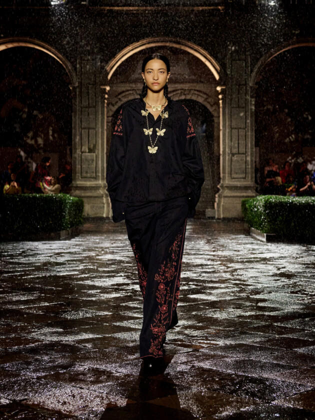 Christian Dior Cruise 2024 desfile Christian Dior Cruise 2024