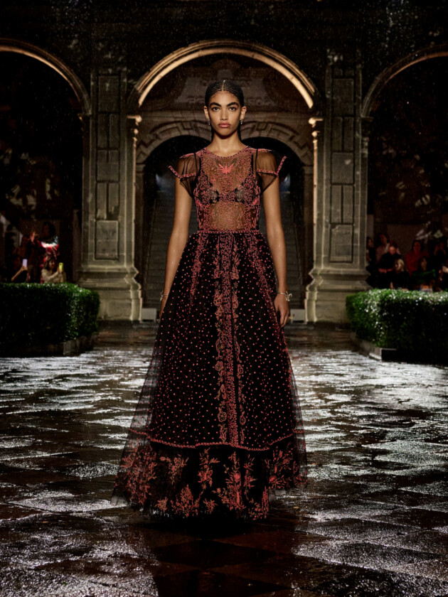 Christian Dior Cruise 2024 desfile Christian Dior Cruise 2024