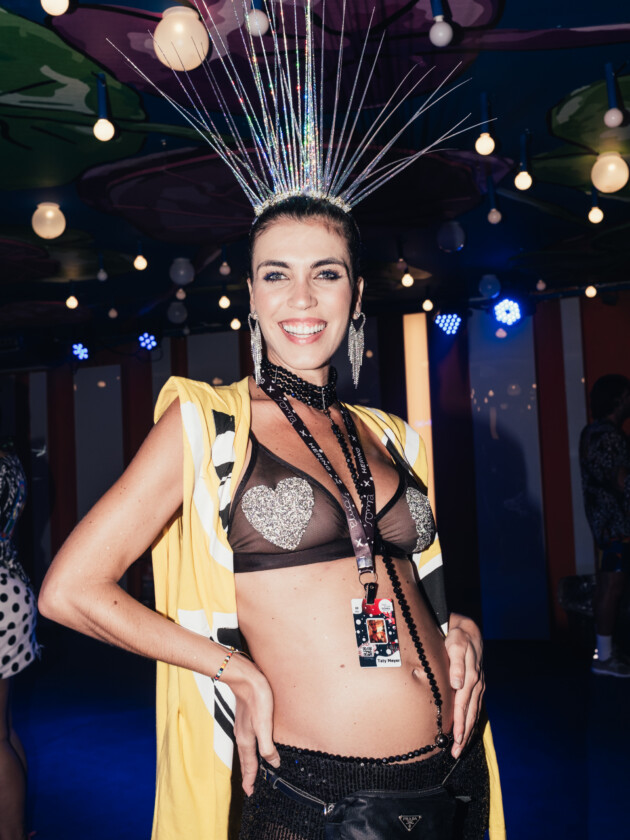 ELLE na Sapucaí: um olho no camarote da moda, outro na avenida!