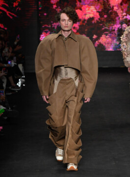 Joao Pimenta
SPFW N54
Ze Takahashi / @agfotosite Corset no desfile de João Pimenta, SPFW N54, moda brasileira
