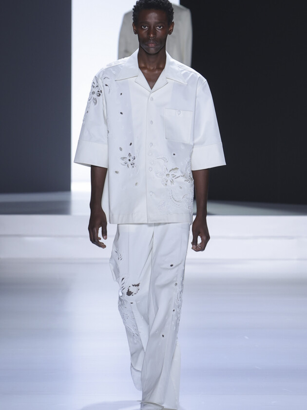 As principais tendências e desfiles da semana de moda masculina de Milão Dolce & Gabbana, verão 2024.