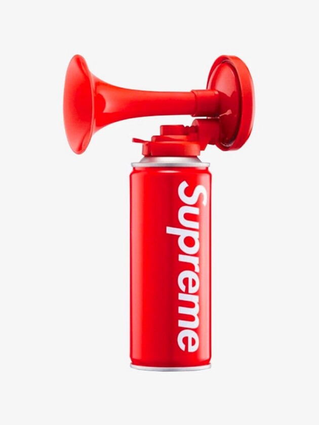 A história da Supreme, marca de streetwear que mais flerta com o luxo