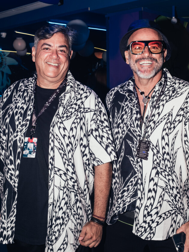 ELLE na Sapucaí: um olho no camarote da moda, outro na avenida!