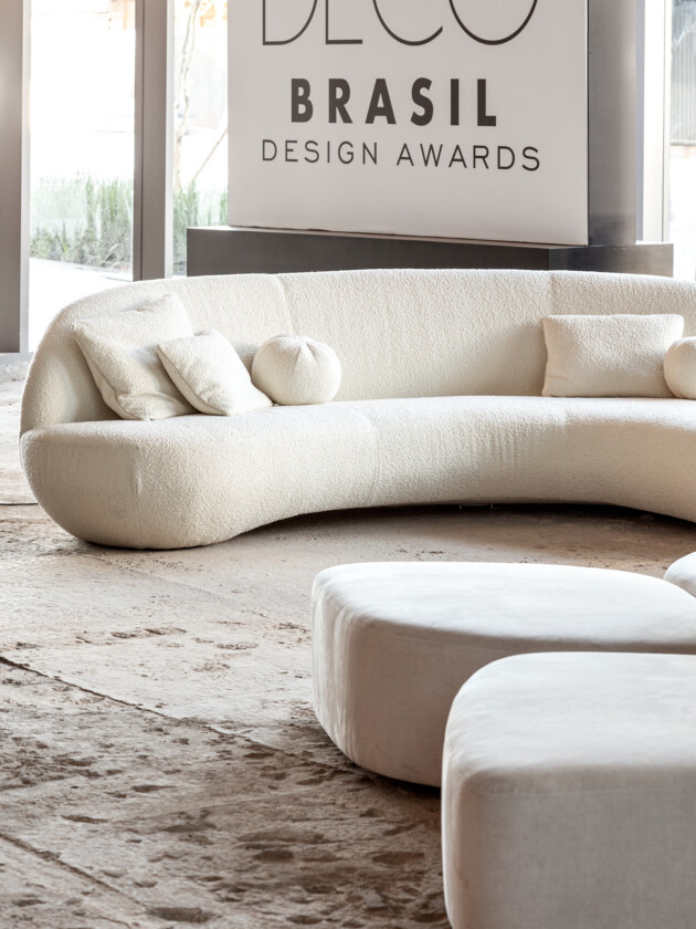 Finalistas do EDIDA BR estão em exposição em São Paulo Sofá em exposição no Edida