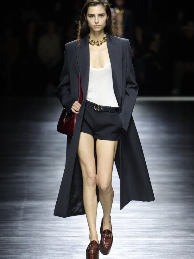 Gucci, inverno 2024 masculino Look feminino da coleção de verão 2024 da Gucci.