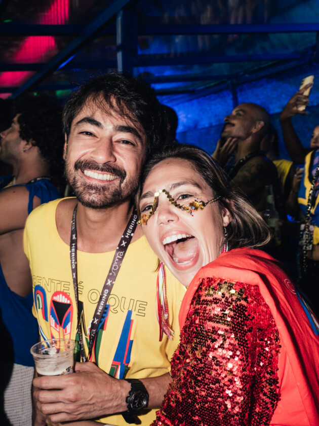 ELLE na Sapucaí: um olho no camarote da moda, outro na avenida!