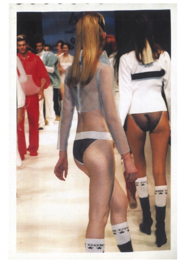 Linha do tempo: na onda dos anos 2000, é mais do que hora de lembrar de Caio Gobbi Desfile da Caio Gobbi na Casa de Criadores.