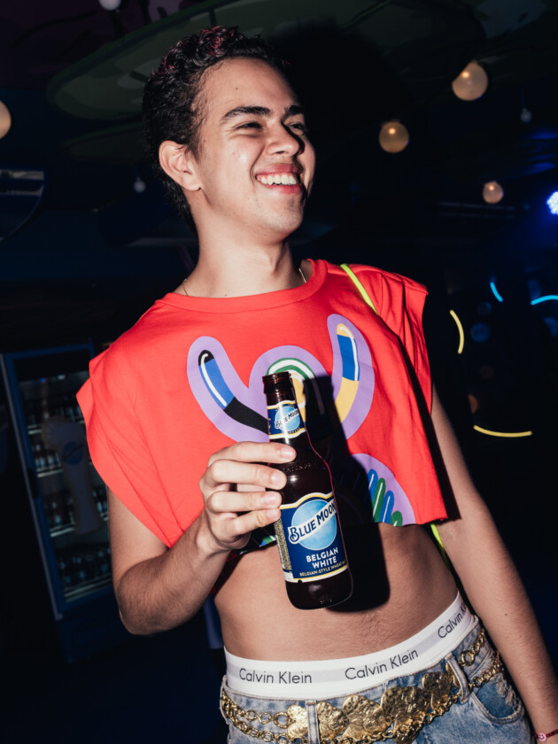 ELLE na Sapucaí: um olho no camarote da moda, outro na avenida!