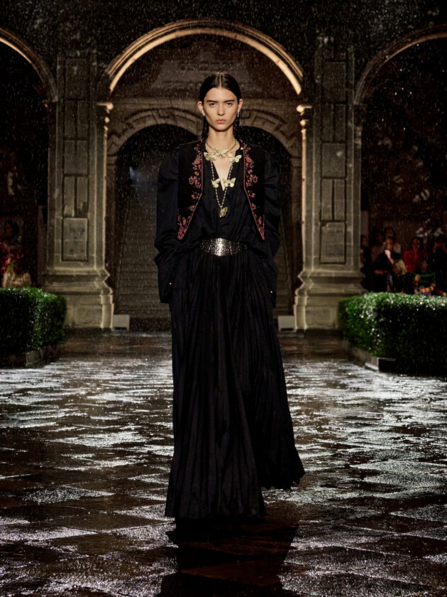 Christian Dior Cruise 2024 desfile Christian Dior Cruise 2024